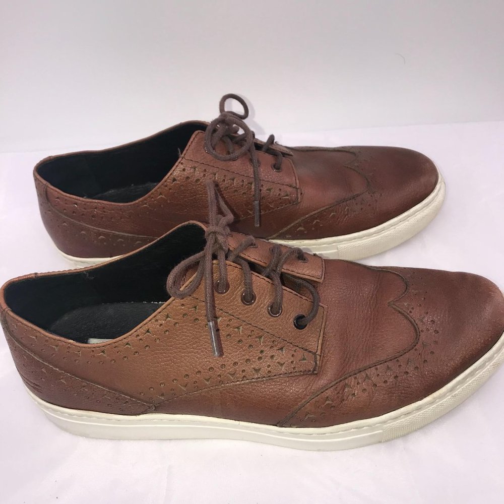 URI MINKOFF BROWN LEATHER DRESS SHOES